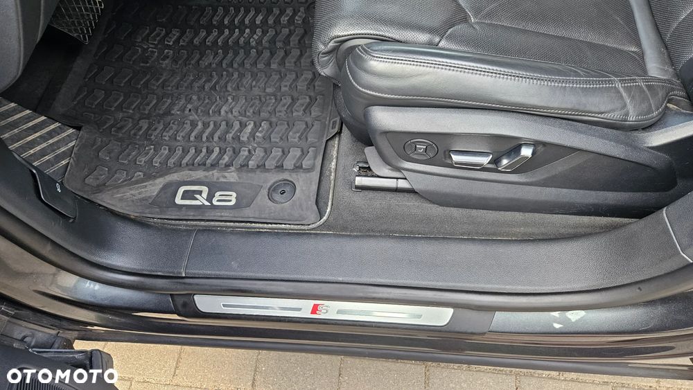 Audi Q8 50 TDI mHEV Quattro Tiptronic - 8