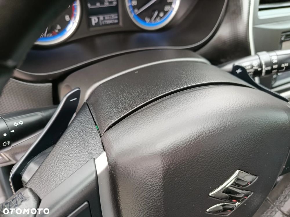 Suzuki SX4 S-Cross 1.6 VVT CVT 4x4 limited - 29