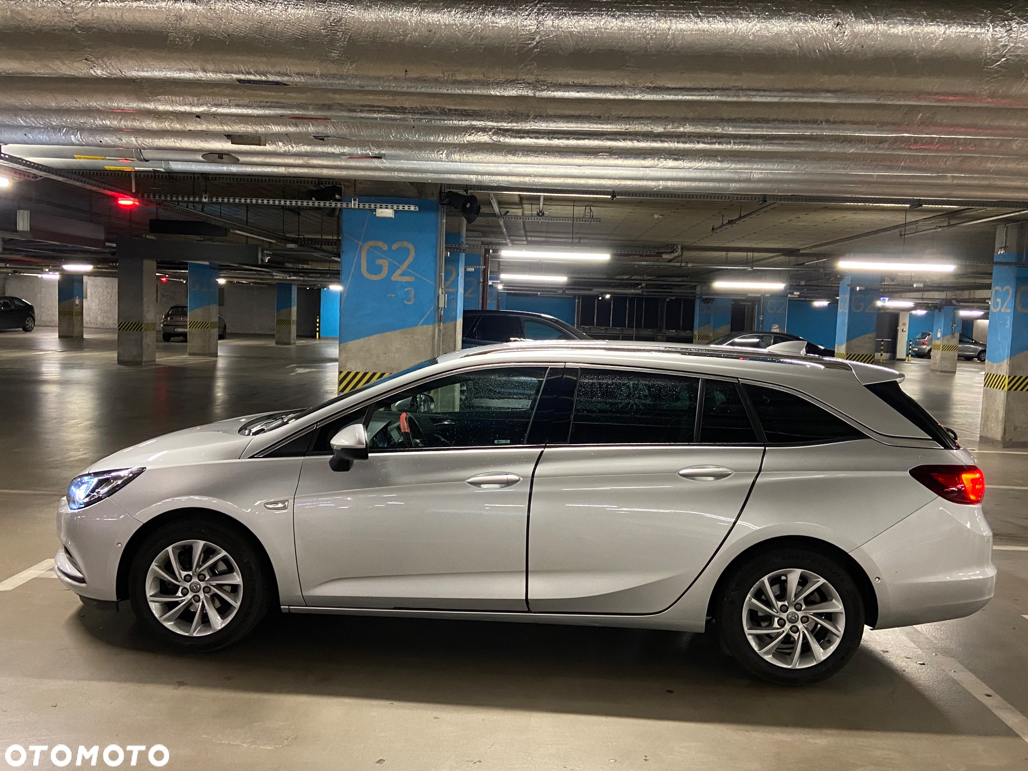 Opel Astra V 1.4 T Elite S&S - 3