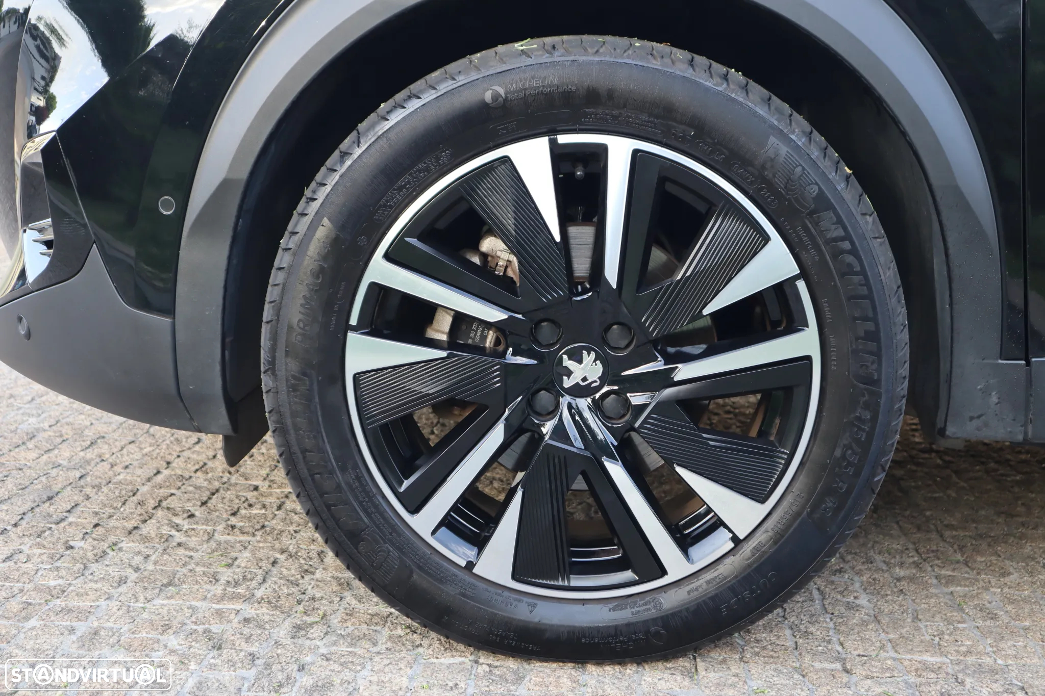 Peugeot e-2008 50 kWh GT Pack - 10