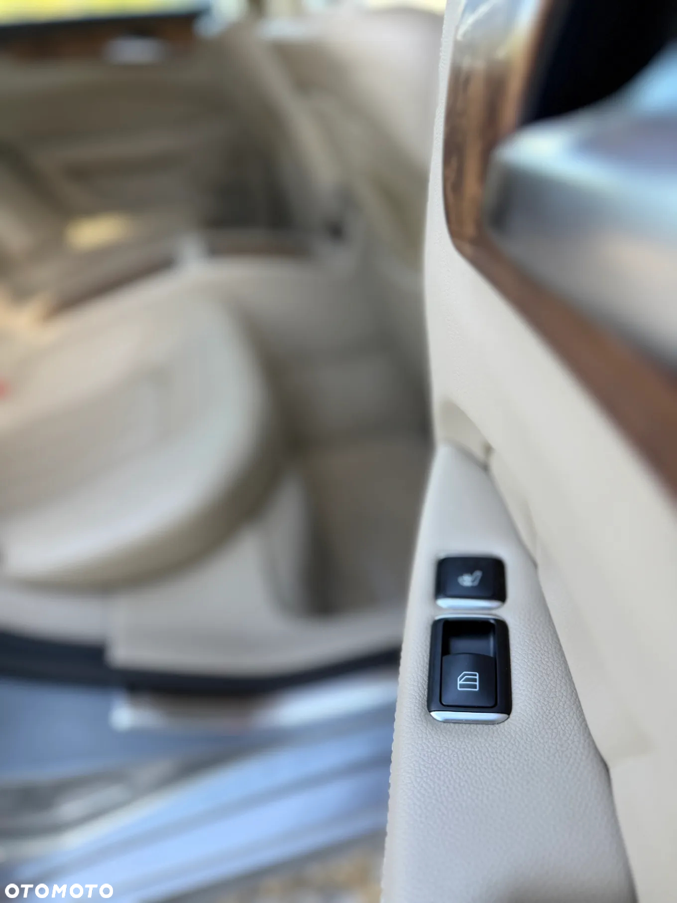 Mercedes-Benz CLS 350 CDI 4-Matic BlueEff - 29