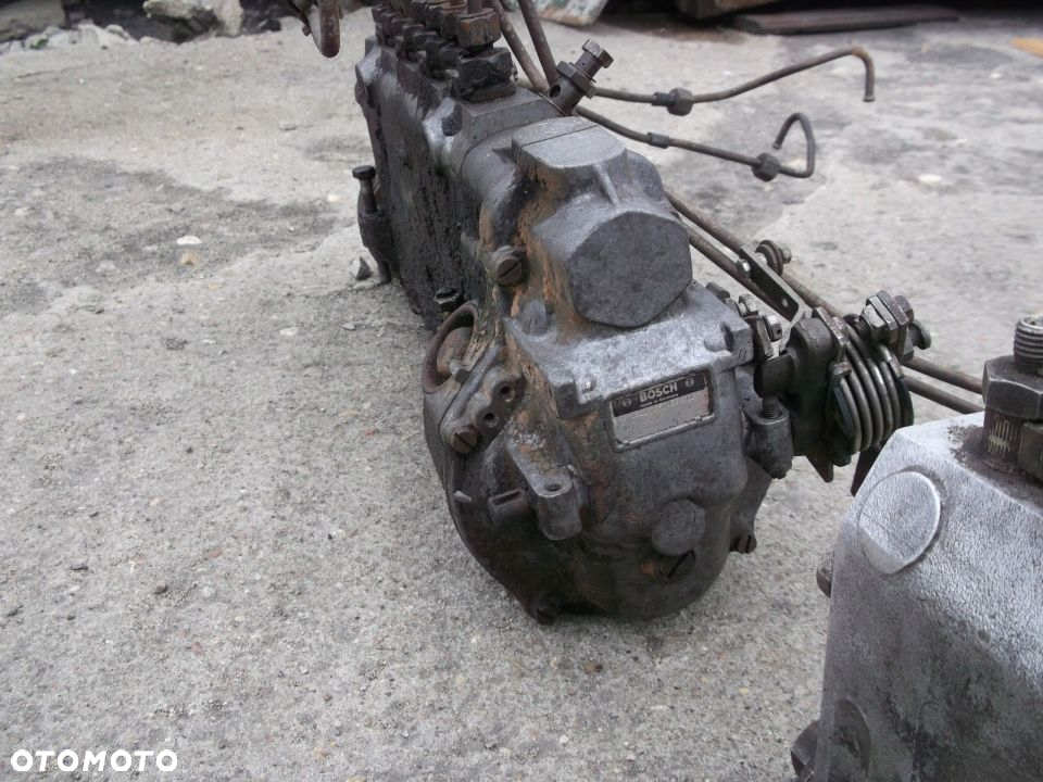Pompa wtryskowa IVECO MAGIRUS V8 DEUTZ - 8