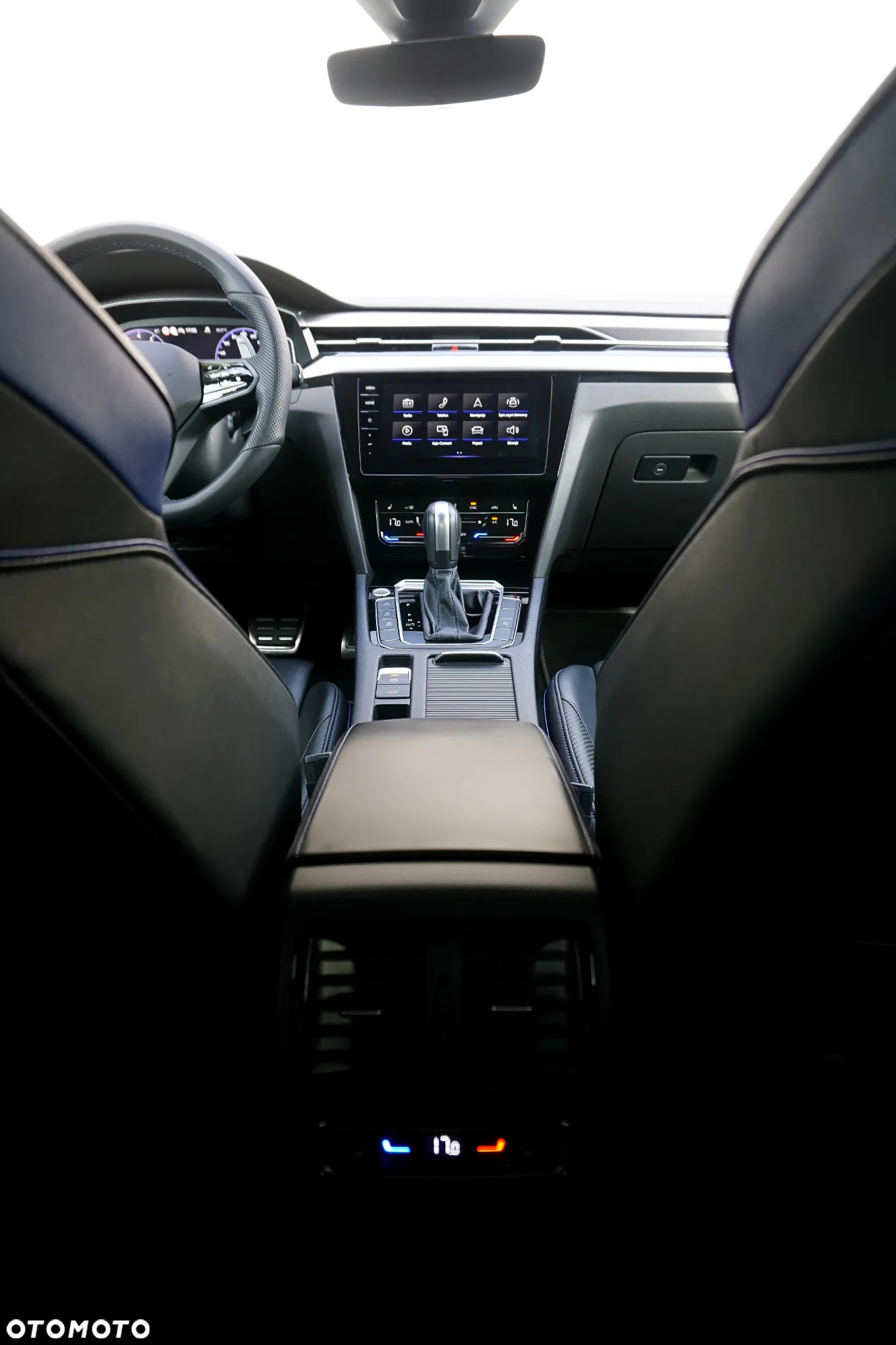 Volkswagen Arteon 2.0 TSI 4Motion R DSG - 18