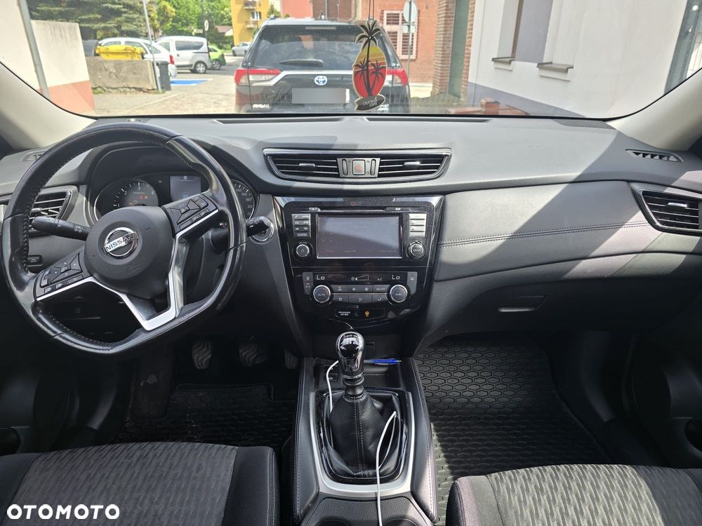 Nissan X-Trail - 8