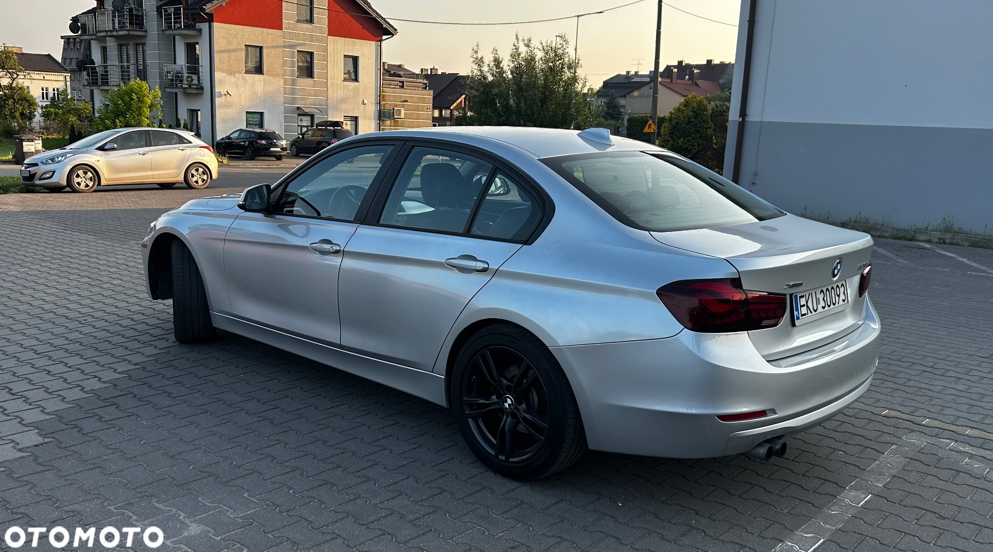 BMW Seria 3 328i xDrive - 6