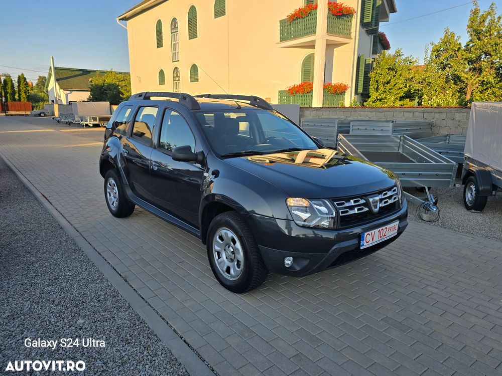 Dacia Duster 1.2 TCe 4x2 Laureate - 2
