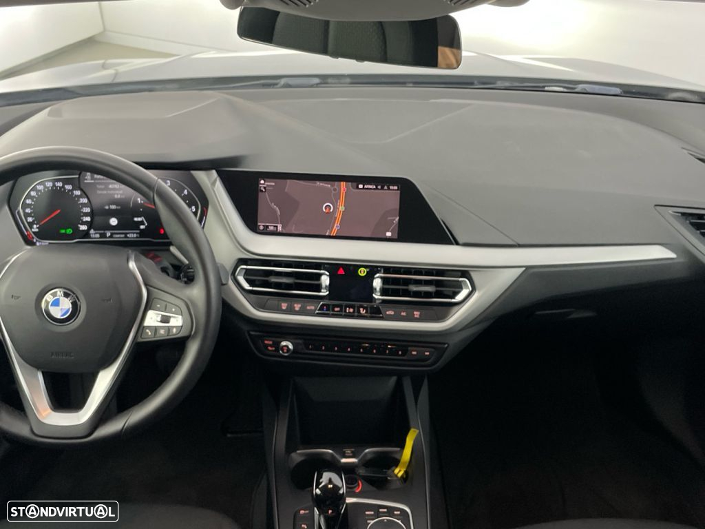BMW 216 Gran Coupé d Corporate Edition - 10