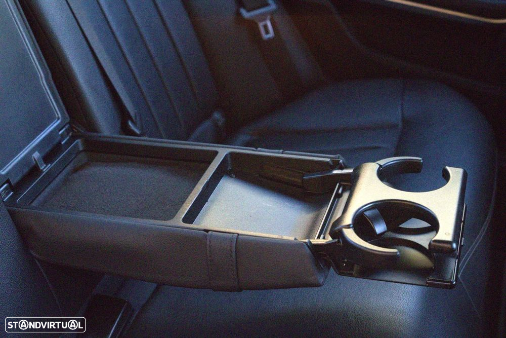Mercedes-Benz E 220 BlueTEC BE Edition Auto. - 32