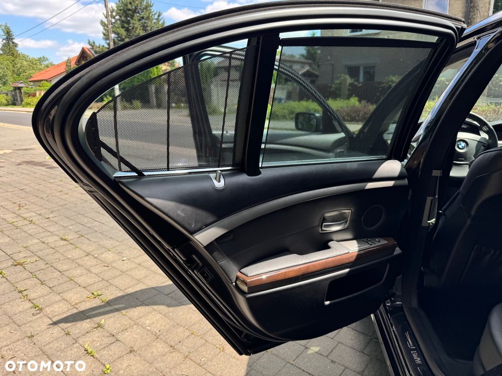 BMW Seria 7 730d - 30