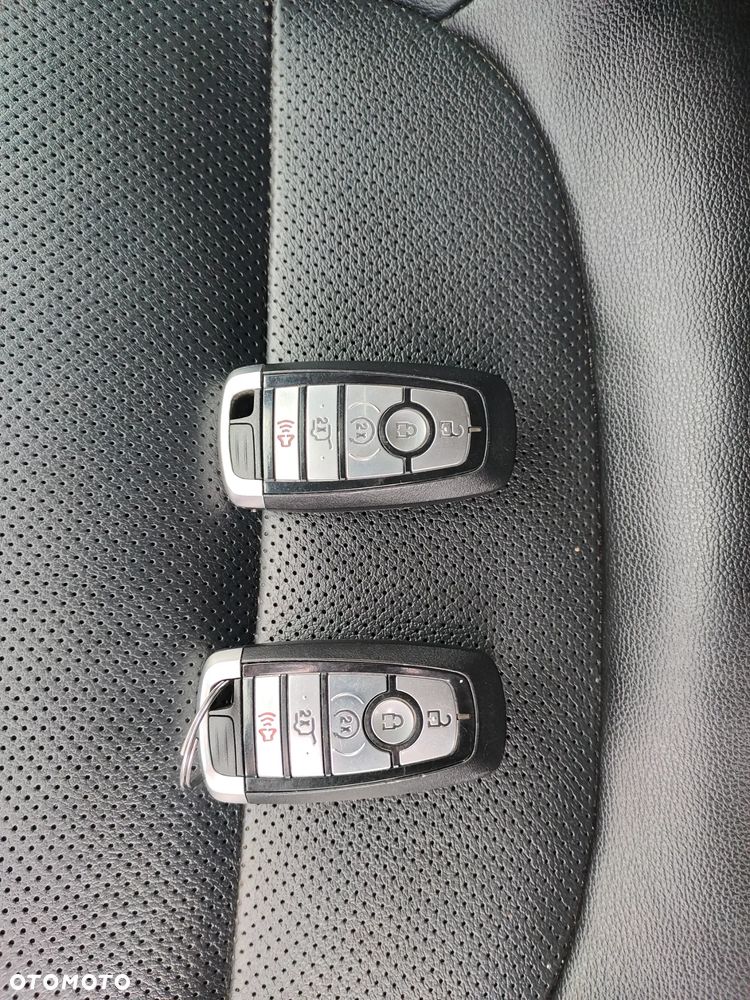 Ford Escape - 19