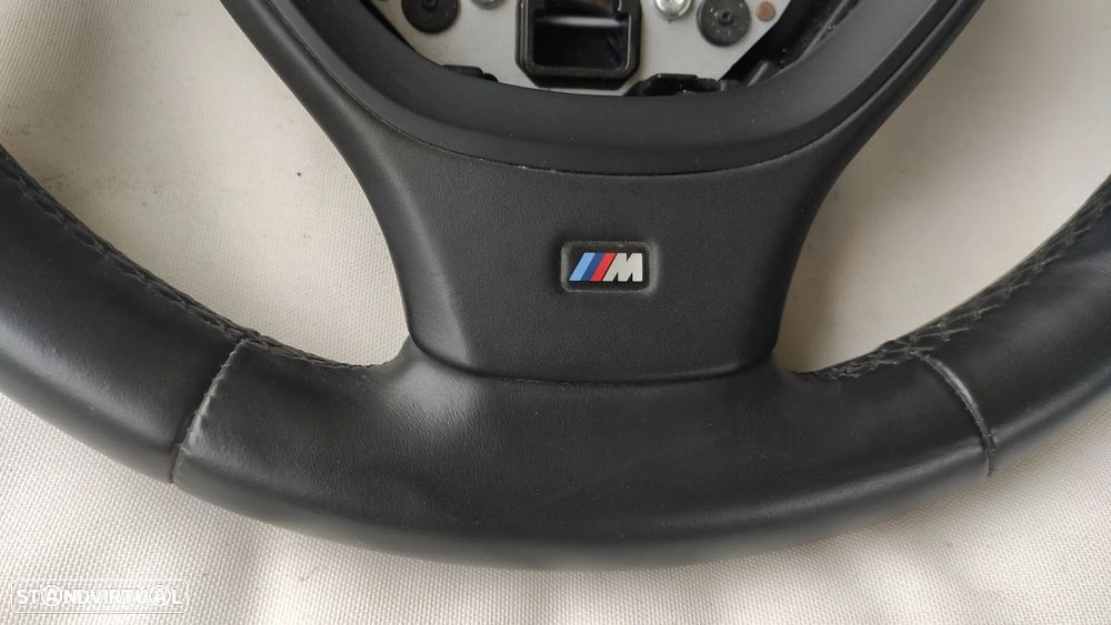 Volante BMW série 5 F10 F11 pack-M - 4