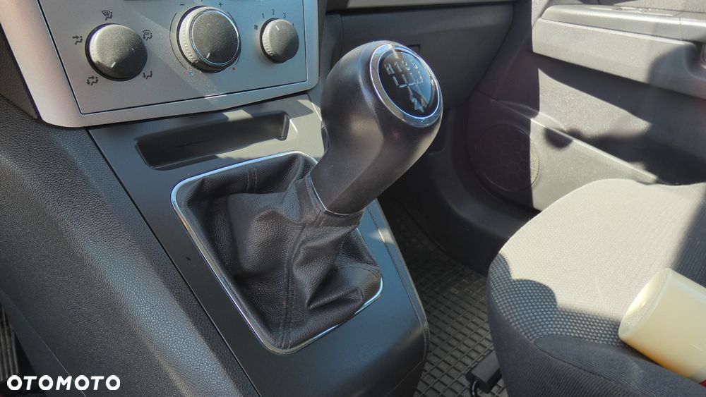 Opel Zafira 1.8 Family - 16