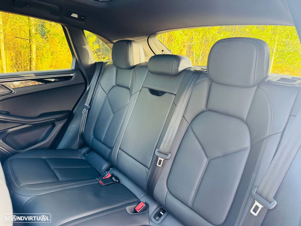 Porsche Macan S - 54