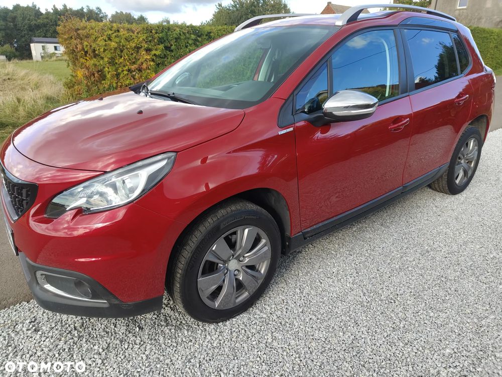Peugeot 2008 PureTech 110 GPF Stop&Start EAT6 Style - 3