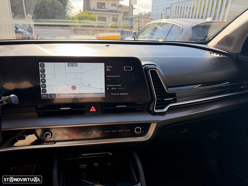 Kia Sportage 1.6 T-GDi PHEV Tech - 54