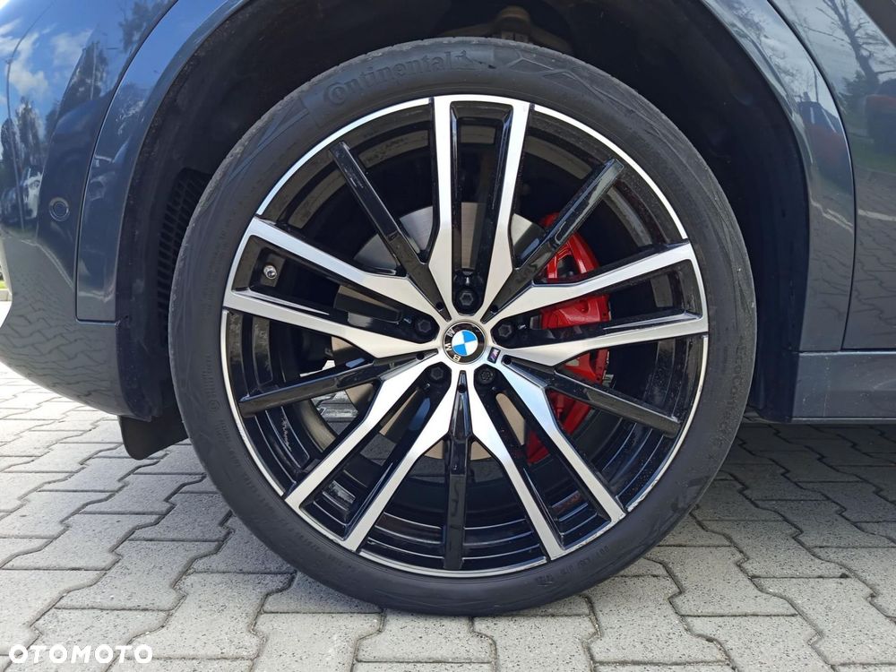 BMW X6 - 11