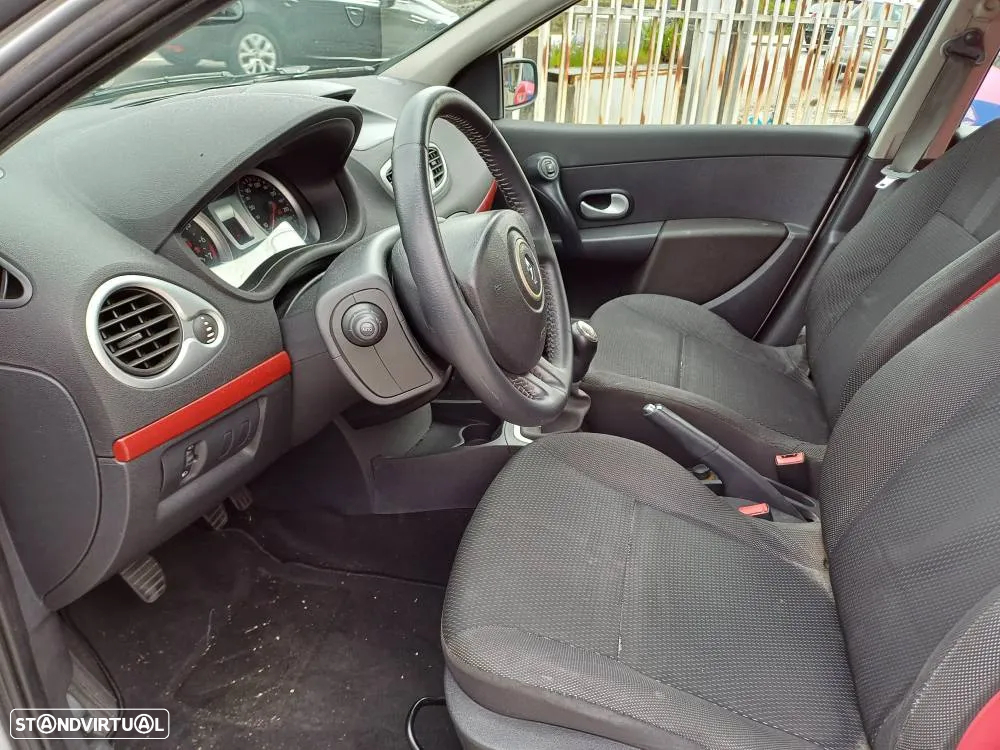 Renault Clio 1.2 16V Rip Curl - 11