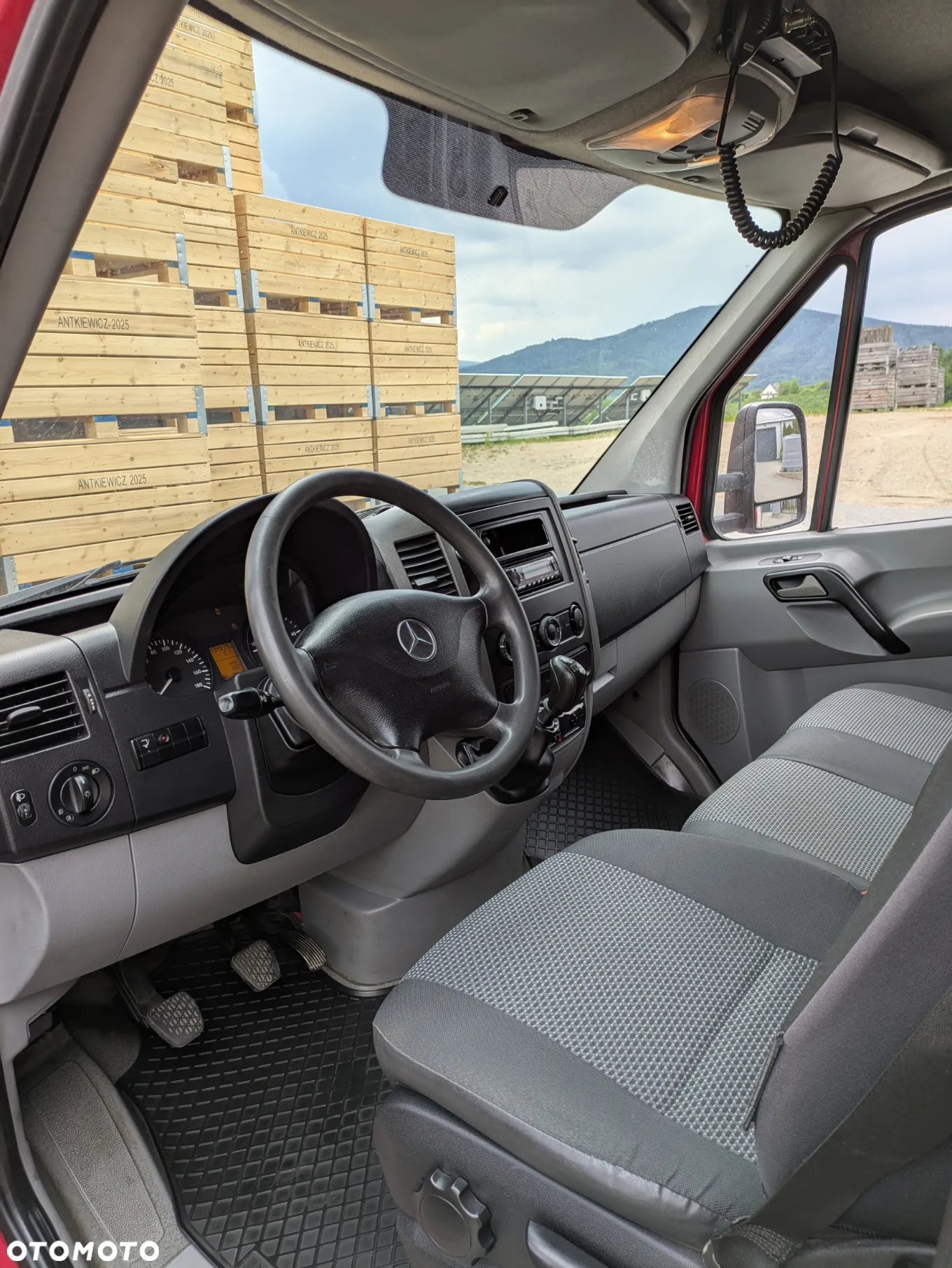 Mercedes-Benz SPRINTER 519 - 10