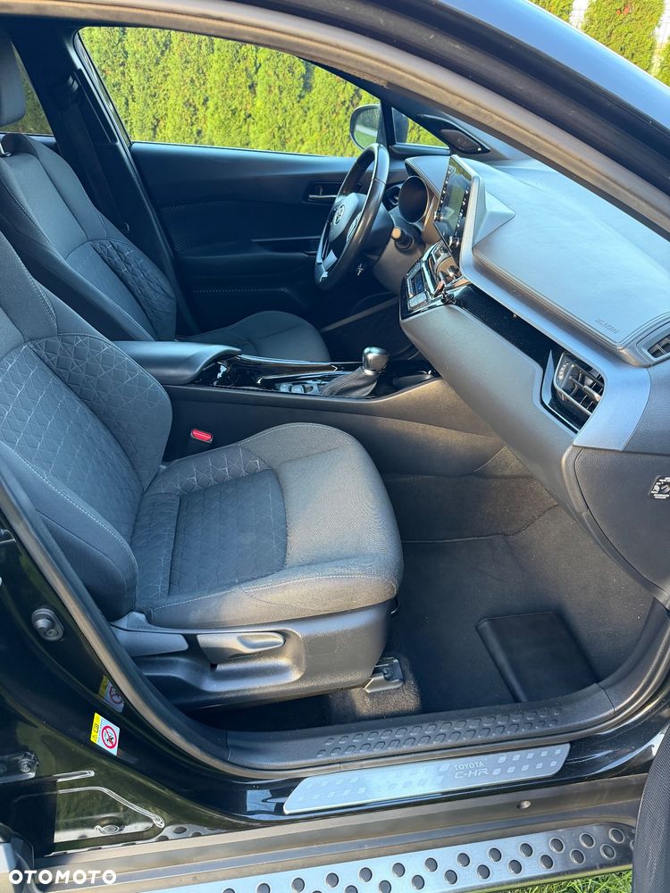 Toyota C-HR - 18