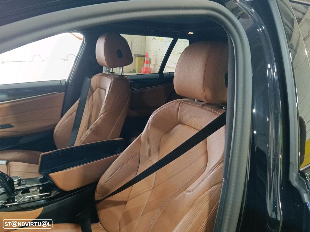 BMW 530 e - 6