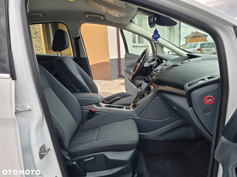 Ford C-MAX 1.6 TDCi Start-Stop-System Titanium - 26