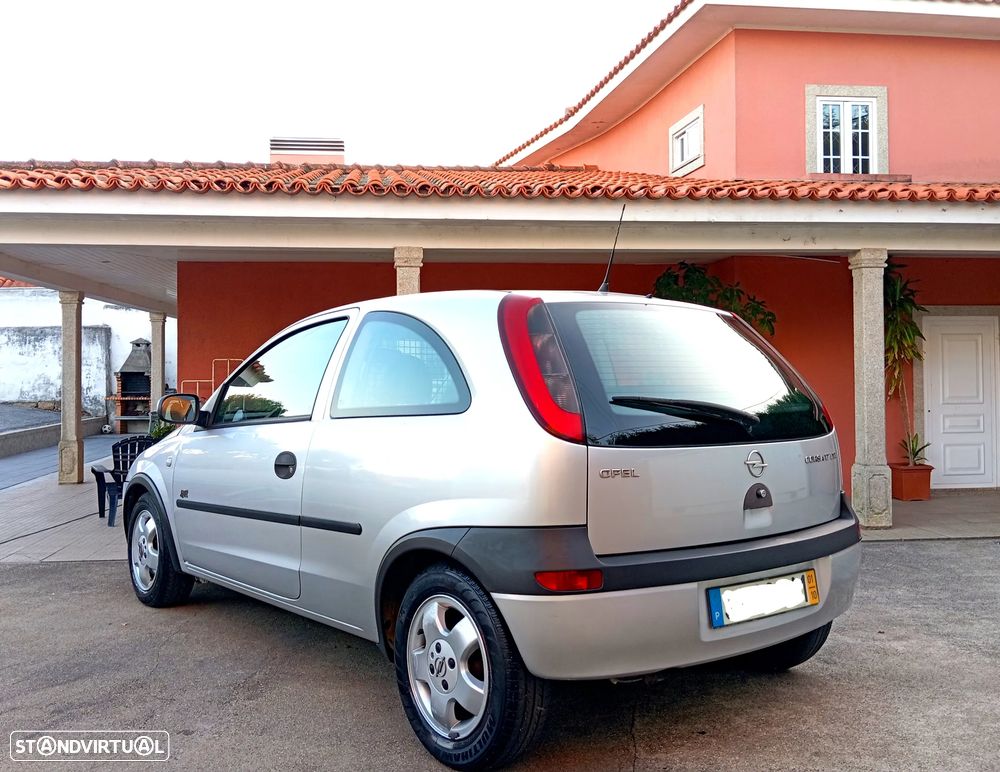 Opel Corsa 1.7 DTi Sport - 1