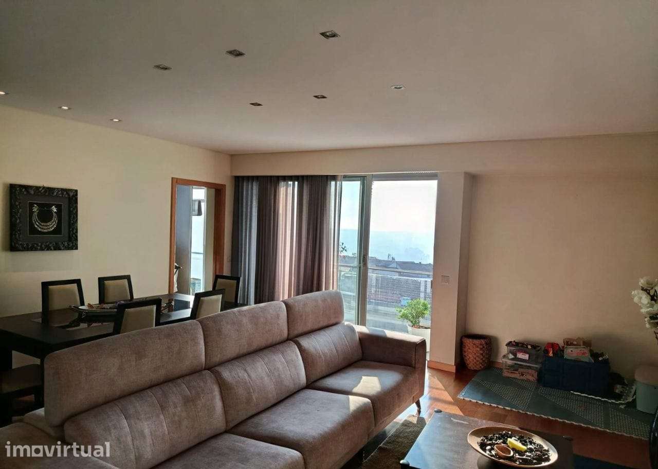 Apartamento T3 - Pedrouços, Maia - Garagem individual - Grande imagem: 2/11