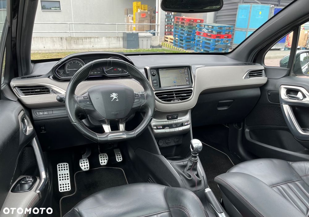 Peugeot 208 155 THP XY - 8