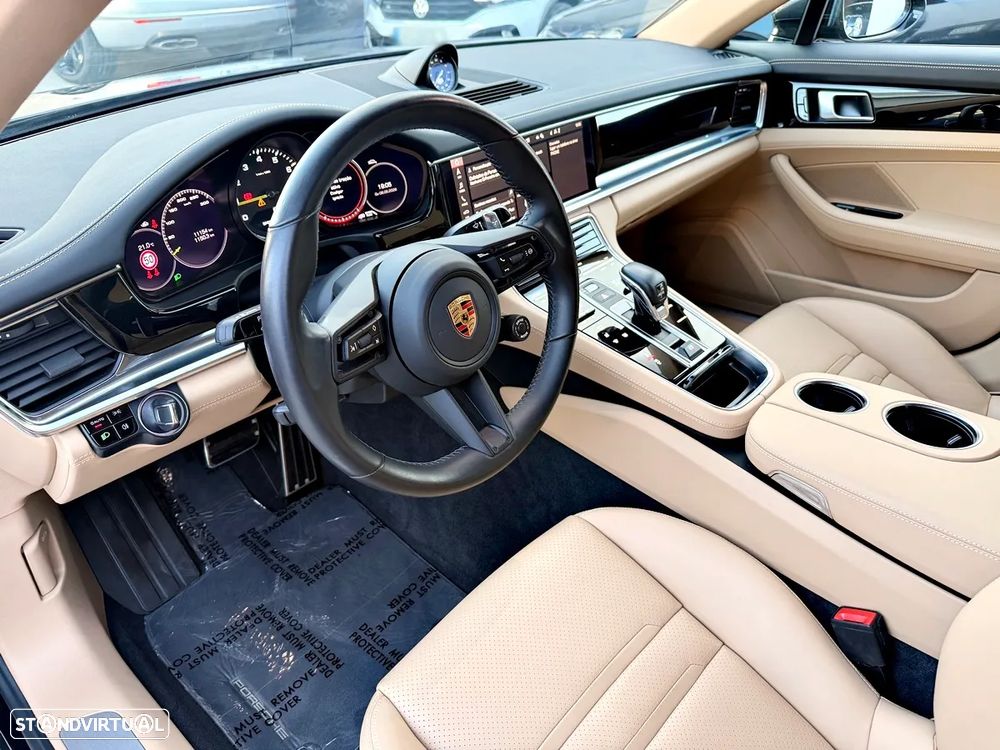 Porsche Panamera 4 E-Hybrid Platinum Edition - 25
