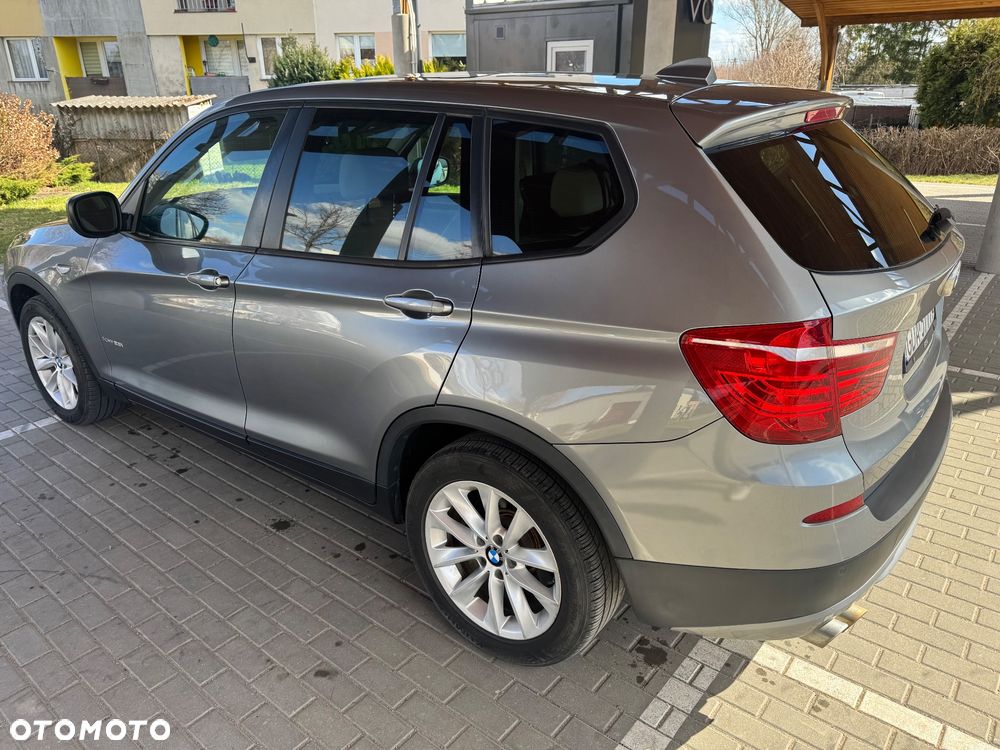 BMW X3 xDrive28i - 6