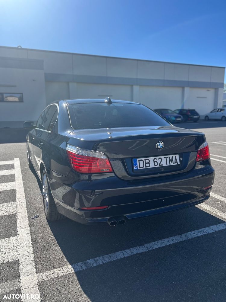 BMW Seria 5 525d xDrive Aut. - 9