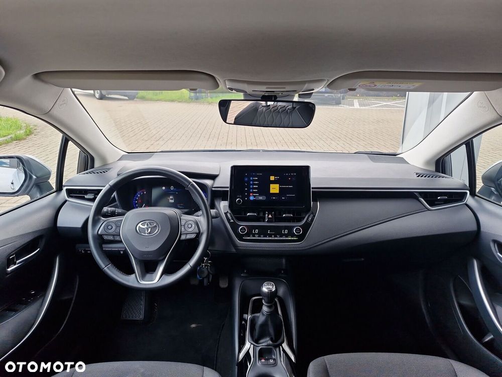 Toyota Corolla - 8