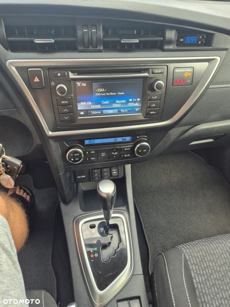 Toyota Auris - 24