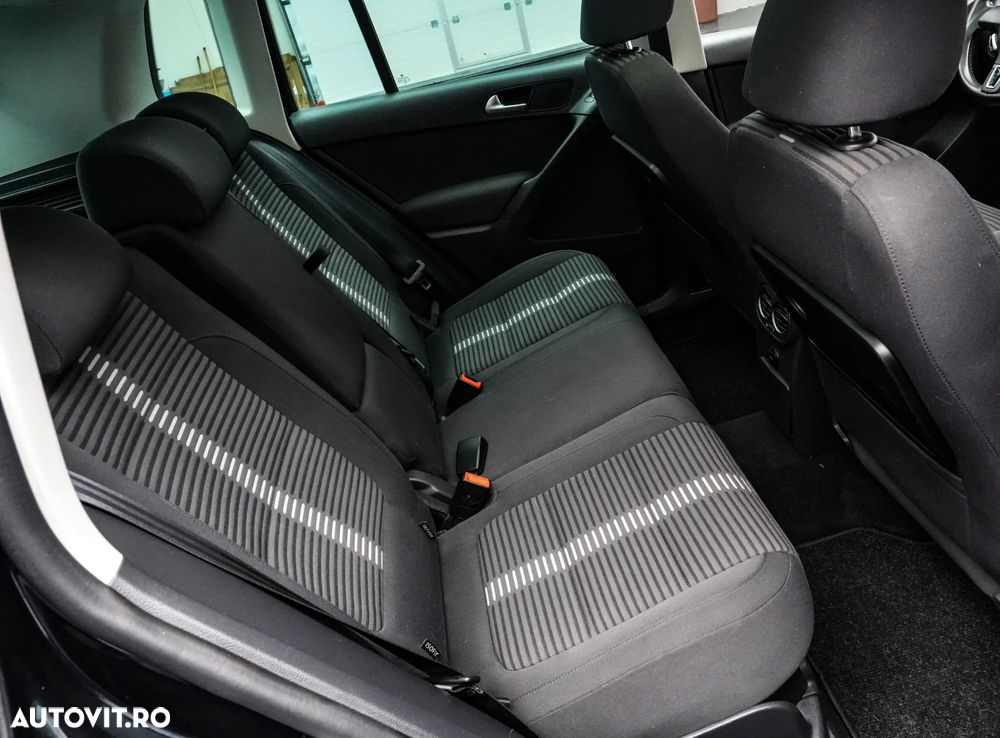 Volkswagen Tiguan 2.0 TDI 4Motion Sport & Style - 17