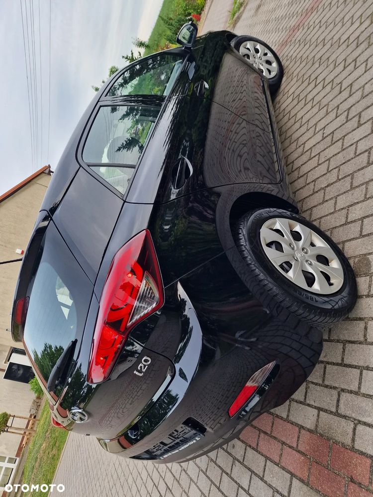 Hyundai i20 blue 1.2 Classic - 4
