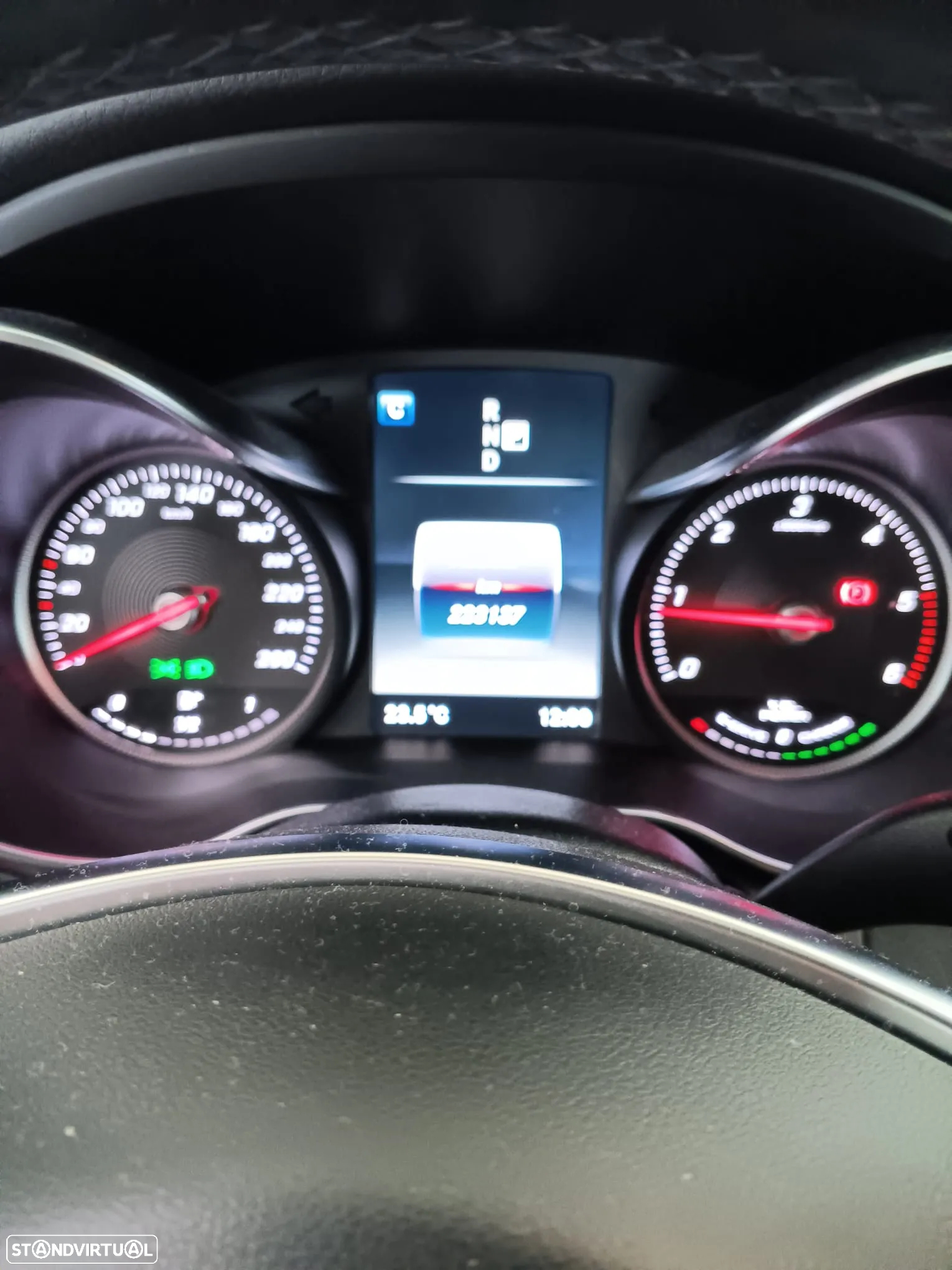 Mercedes-Benz C 300 BlueTEC Hybrid AMG Line - 20