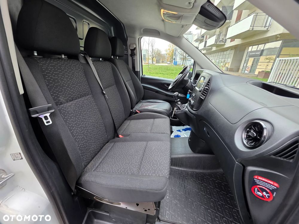 Mercedes-Benz Vito - 24