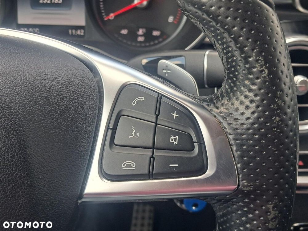 Mercedes-Benz GLC 220 d 4-Matic - 16