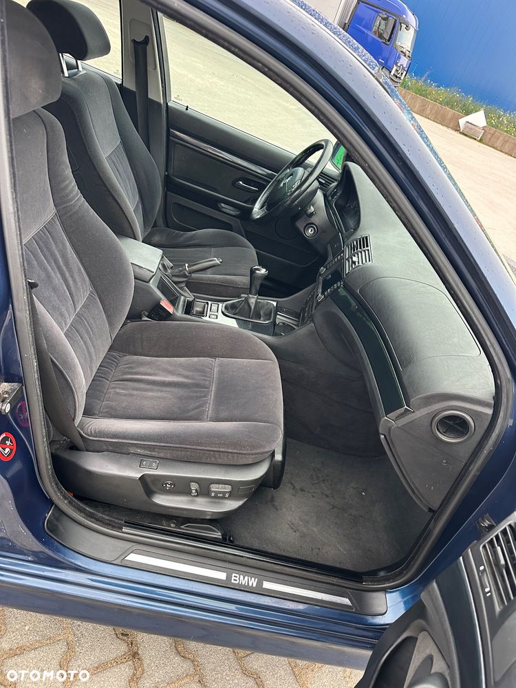 BMW Seria 5 - 29