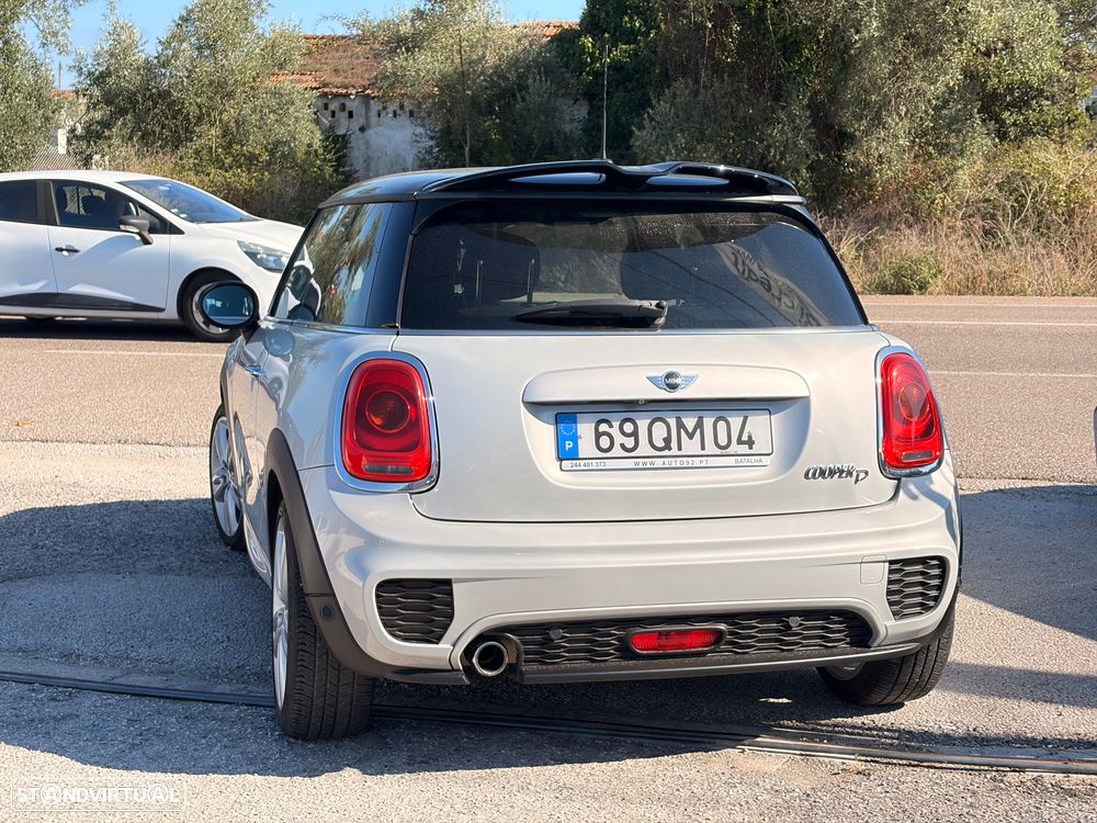 MINI 3 Portas Cooper D - 7