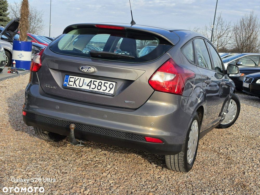 Ford Focus - 12