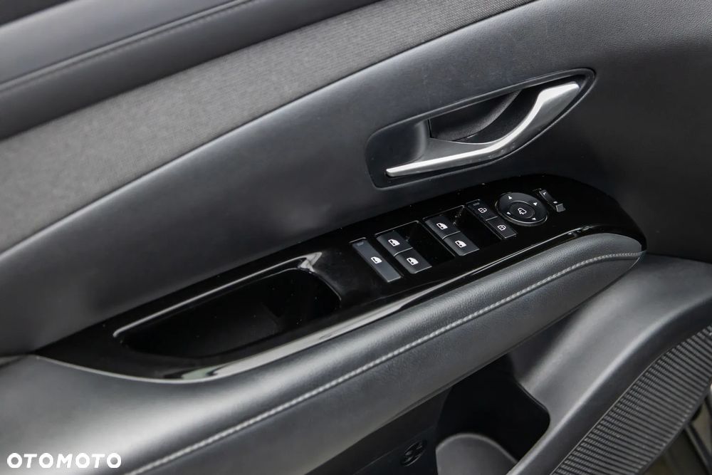 Hyundai Tucson 1.6 T-GDi 48V Platinum 2WD DCT - 13