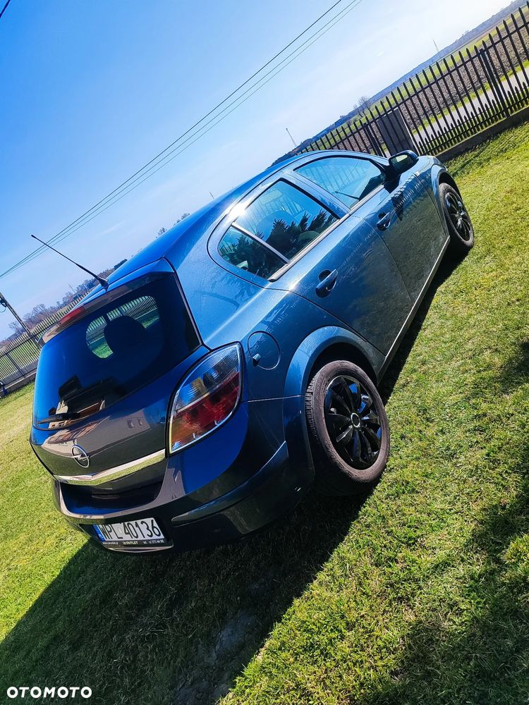 Opel Astra 1.4 Essentia - 2