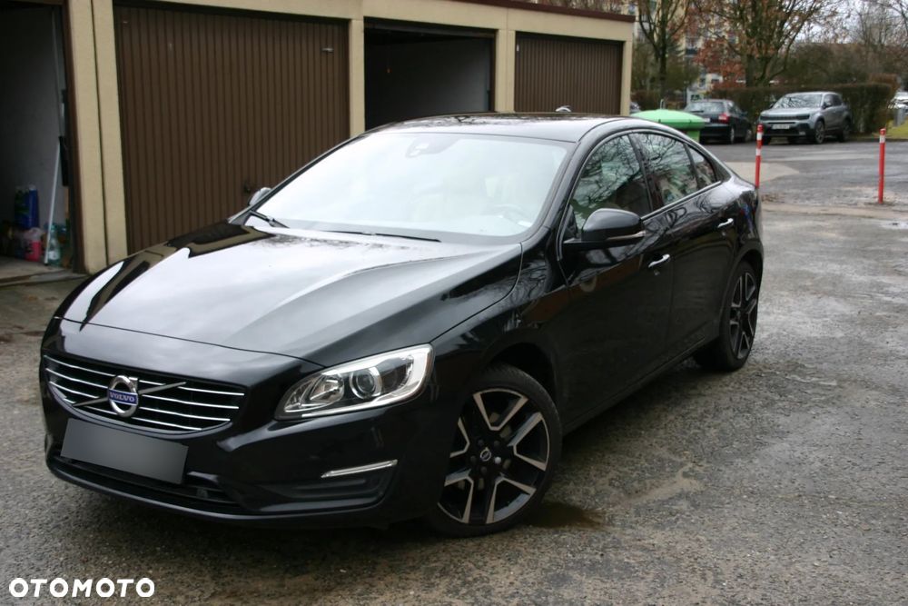 Volvo S60 D4 Drive-E Momentum - 6