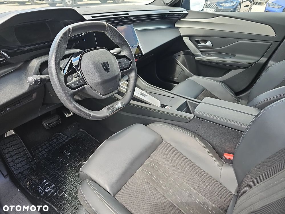 Peugeot 408 1.2 PureTech GT S&S EAT8 - 10
