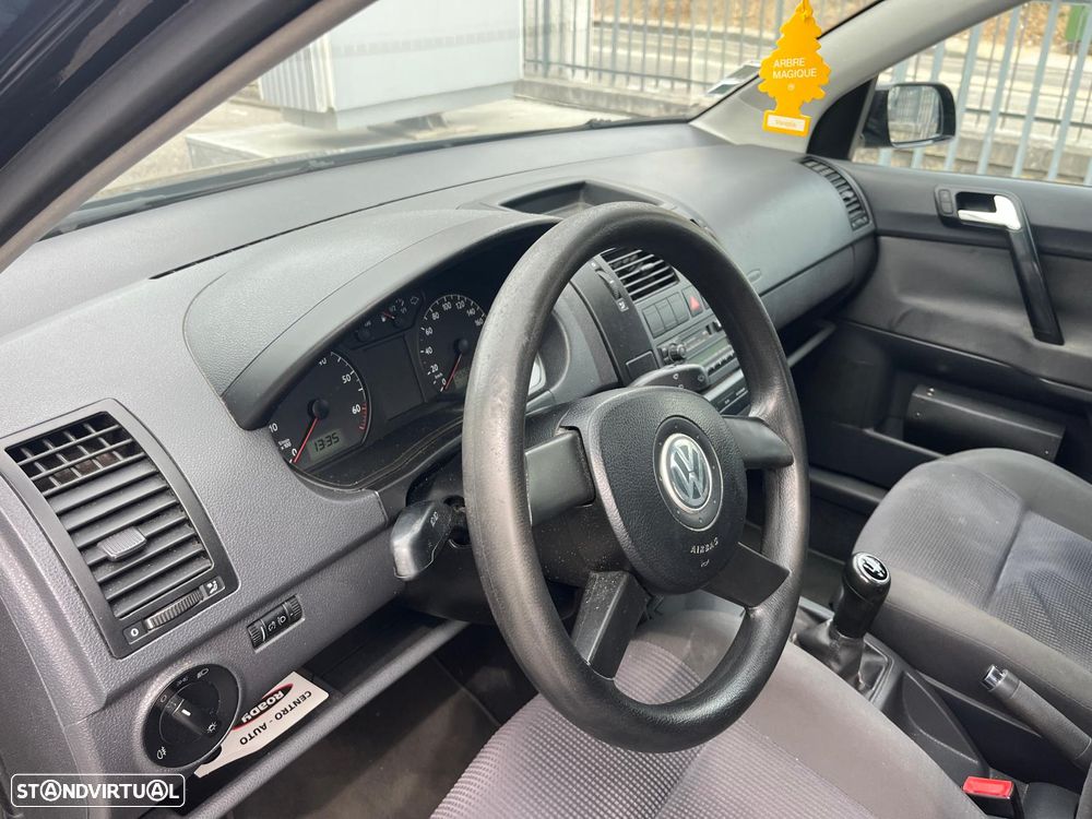 VW Polo - 5