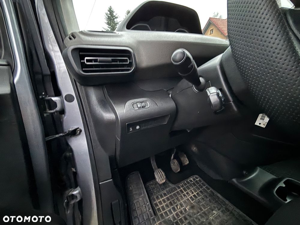 Peugeot Rifter 1.5 BlueHDI Allure S&S - 11