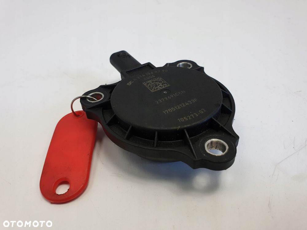 Mercedes W205 3.0 V6 CZUJNIK FAZ A2761560790 - 4