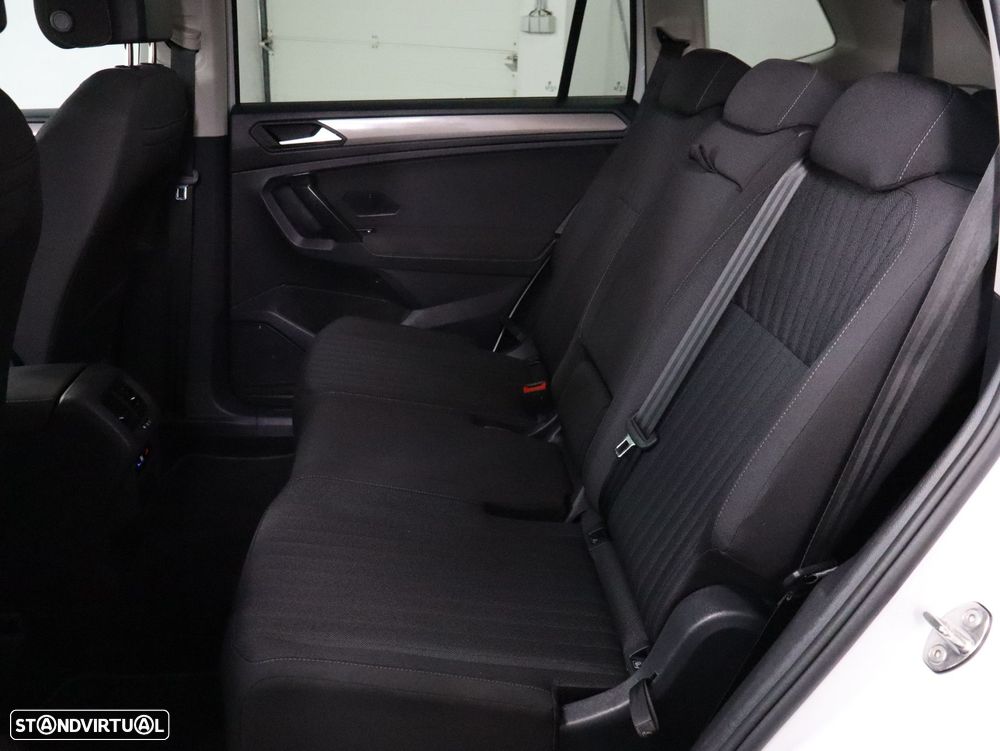 VW Tiguan Allspace 2.0 TDI Life DSG - 8