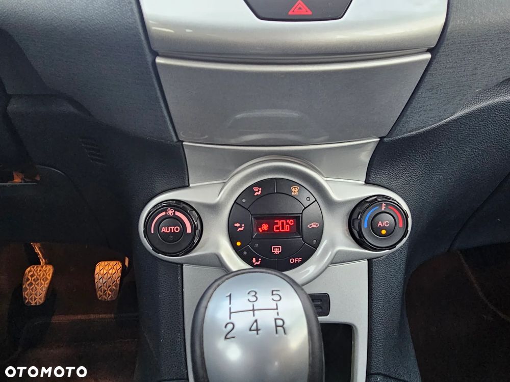 Ford Fiesta 1.6 Ti-VCT Sport - 16